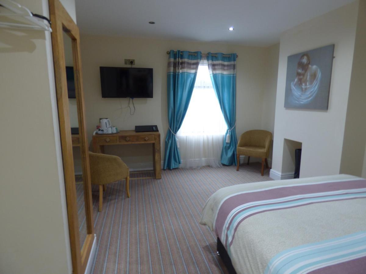 Wheldale Hotel Castleford Exteriör bild