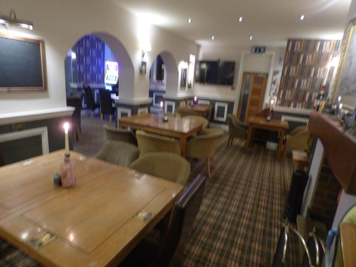 Wheldale Hotel Castleford Exteriör bild